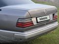 Mercedes-Benz E 230 1993 года за 1 500 000 тг. в Абай (Келесский р-н) – фото 19