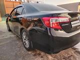 Toyota Camry 2012 года за 8 000 000 тг. в Атырау – фото 3