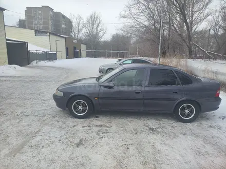 Opel Vectra 1996 года за 950 000 тг. в Караганда – фото 5