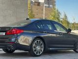 BMW 540 2018 года за 16 800 000 тг. в Астана – фото 2