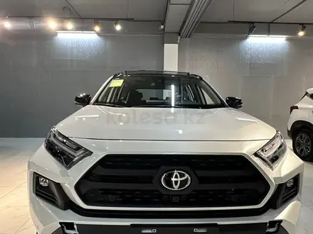 Toyota RAV4 2024 года за 18 200 000 тг. в Астана