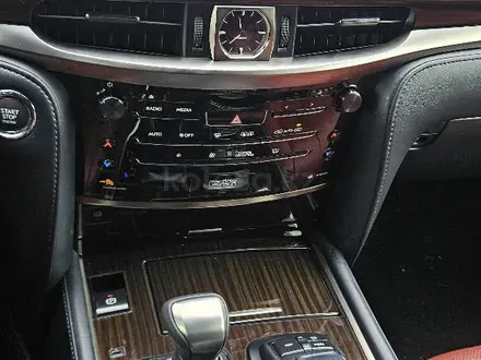 Lexus LX 570 2018 года за 45 000 000 тг. в Астана – фото 16
