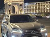 Lexus LX 570 2018 годаүшін45 000 000 тг. в Астана