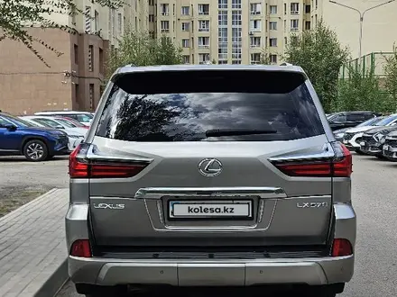 Lexus LX 570 2018 года за 45 000 000 тг. в Астана – фото 5