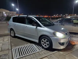 Toyota Ipsum, 2003