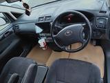 Toyota Ipsum 2003 годаүшін5 500 000 тг. в Уральск – фото 4
