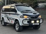 Mitsubishi Delica 1996 годаүшін3 700 000 тг. в Алматы – фото 2