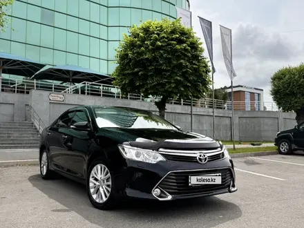 Toyota Camry 2015 года за 12 500 000 тг. в Тараз