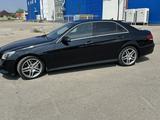 Mercedes-Benz E 400 2013 годаүшін11 250 000 тг. в Костанай – фото 2