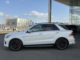 Mercedes-Benz ML 63 AMG 2014 годаүшін25 000 000 тг. в Астана – фото 2