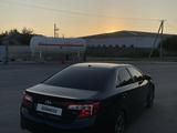 Toyota Camry 2013 года за 7 000 000 тг. в Актобе – фото 5