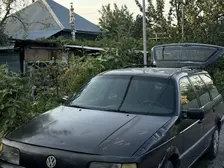 Volkswagen Passat, 1991