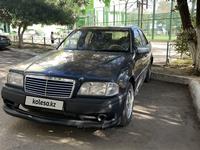 Mercedes-Benz C 180 1994 года за 2 000 000 тг. в Жезказган