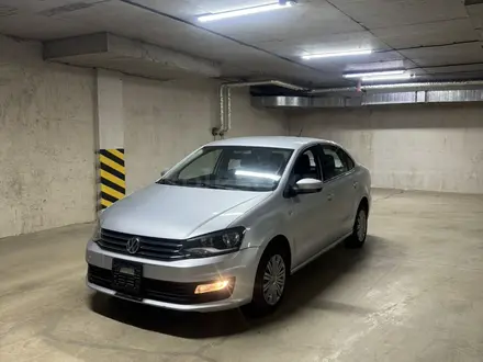 Volkswagen Polo 2017 года за 5 300 000 тг. в Астана – фото 2