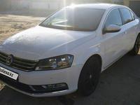 Volkswagen Passat 2014 года за 6 700 000 тг. в Уральск