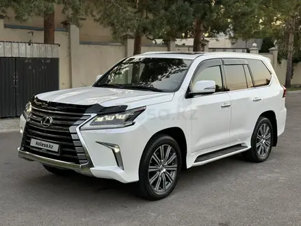 Lexus LX 570 2016 года за 38 500 000 тг. в Алматы – фото 59