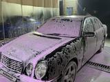 Mercedes-Benz E 230 1996 года за 1 950 000 тг. в Жезказган – фото 5