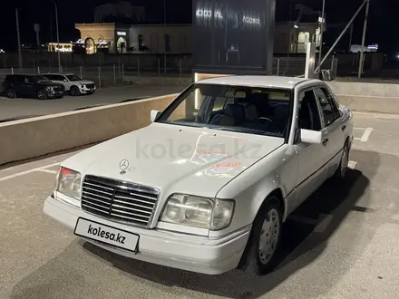 Mercedes-Benz E 280 1993 года за 1 600 000 тг. в Тараз