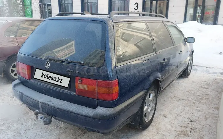 Volkswagen Passat 1994 года за 1 980 000 тг. в Астана