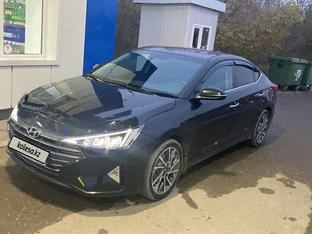 Hyundai Elantra 2020 года за 9 500 000 тг. в Астана – фото 4