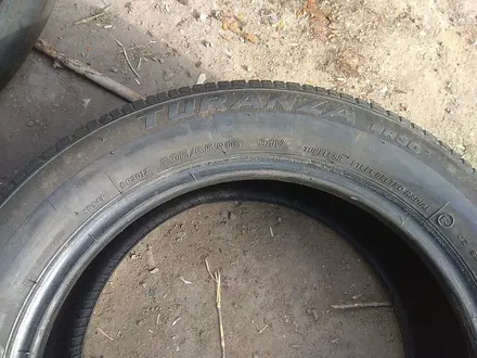 Шины 205/55 R16 — "Bridgestone Turanza ER30" (Франция), летние, вүшін95 000 тг. в Астана – фото 9