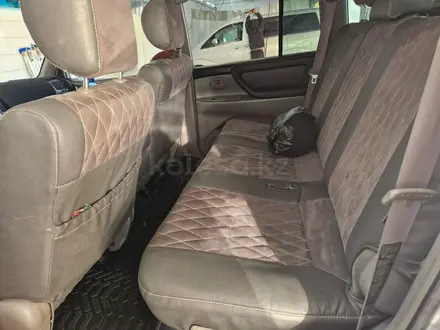 Toyota Land Cruiser 2005 года за 7 000 000 тг. в Актау – фото 2