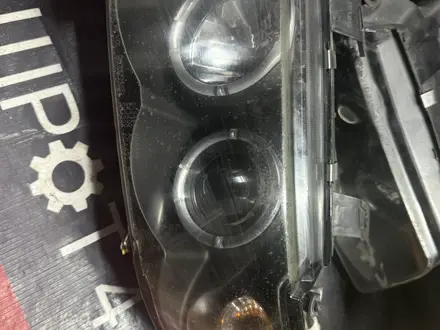 Фара фары комплект рестайлинг Ауди а4 б5 за 120 000 тг. в Караганда – фото 2