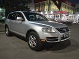 Volkswagen Touareg 2006 года за 6 000 000 тг. в Усть-Каменогорск – фото 3