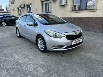 Kia Cerato 2014 года за 3 500 000 тг. в Атырау – фото 3