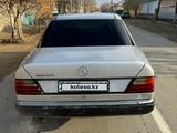 Mercedes-Benz E 200 1990 года за 950 000 тг. в Кызылорда – фото 4