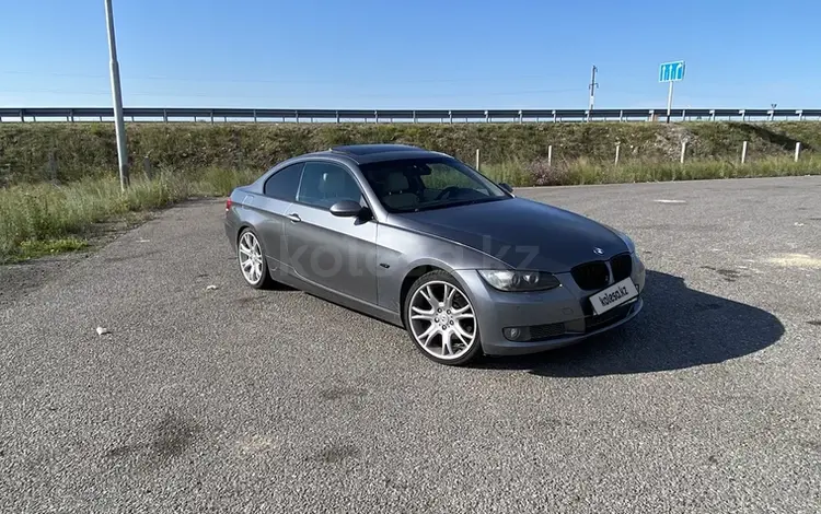 BMW 325 2007 года за 7 500 000 тг. в Астана