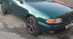Opel Astra 1995 годаfor1 100 000 тг. в Алматы