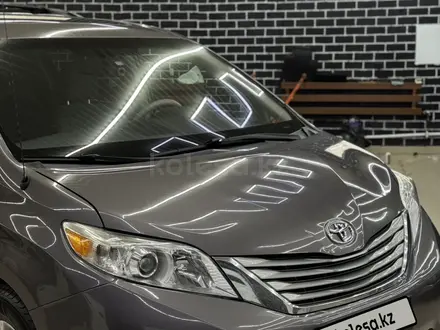 Toyota Sienna 2014 года за 12 600 000 тг. в Уральск – фото 7