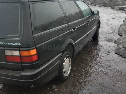 Volkswagen Passat 1990 года за 1 750 000 тг. в Усть-Каменогорск – фото 5