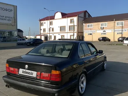 BMW 525 1994 года за 2 000 000 тг. в Уральск – фото 21