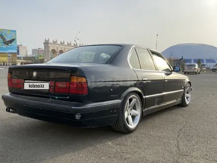 BMW 525 1994 года за 2 000 000 тг. в Уральск – фото 6