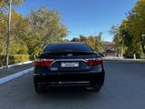 Toyota Camry 2016 года за 7 200 000 тг. в Актобе – фото 4