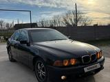BMW 520 1997 года за 2 000 000 тг. в Шымкент – фото 4