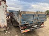 МАЗ  Полуприцеп бортовой 2006 года за 2 300 000 тг. в Астана