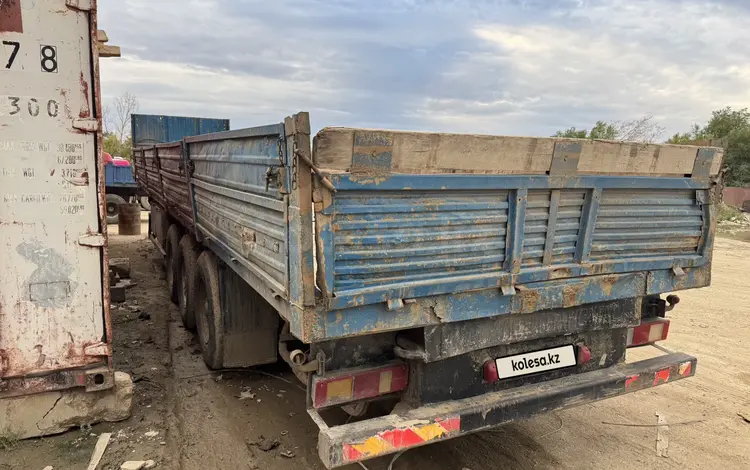 МАЗ  Полуприцеп бортовой 2006 года за 2 300 000 тг. в Астана