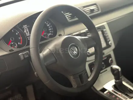 Volkswagen Passat 2013 года за 4 150 000 тг. в Астана – фото 9