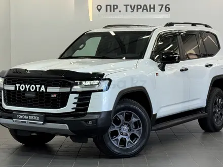 Toyota Land Cruiser GR Sport 2021 года за 49 500 000 тг. в Астана