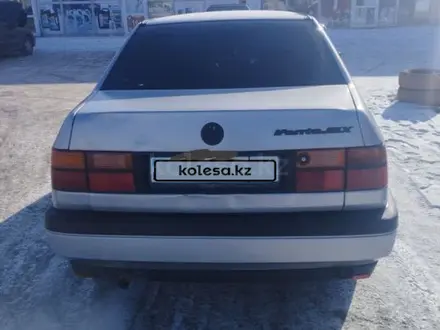 Volkswagen Vento 1994 года за 1 500 000 тг. в Экибастуз – фото 3