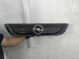 Опель вектра б решетка за 15 000 тг. в Караганда
