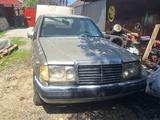 Mercedes-Benz E 230 1991 года за 400 000 тг. в Алматы – фото 2