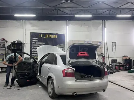 Audi A4 2001 года за 1 500 000 тг. в Астана