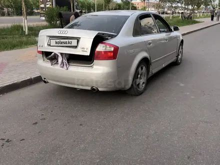 Audi A4 2001 года за 1 500 000 тг. в Астана – фото 2