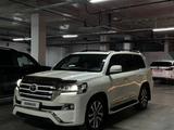 Toyota Land Cruiser 2016 годаүшін31 000 000 тг. в Астана