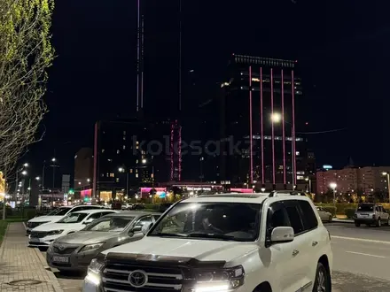Toyota Land Cruiser 2016 года за 31 000 000 тг. в Астана – фото 3