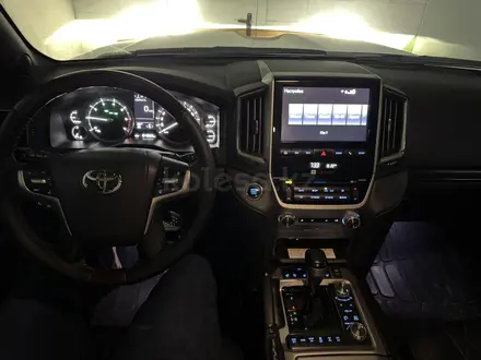 Toyota Land Cruiser 2016 года за 31 000 000 тг. в Астана – фото 4